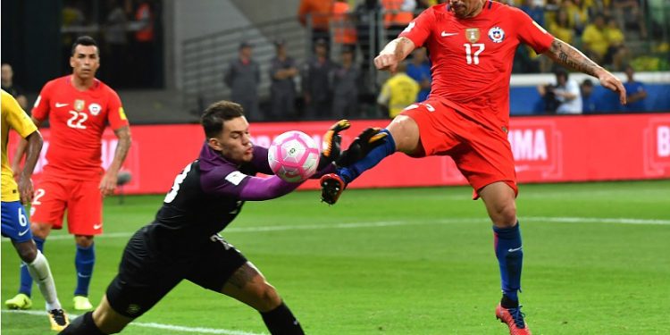 Rủi ro và lợi ích của việc đặt cược bóng đá