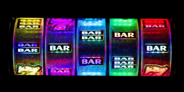 Nổ Hũ Với Giải Thưởng Lớn – Khám Phá Bức Tranh Đầy Màu Sắc Của Cuộc Chơi