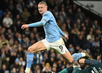 Phân tích kèo thẻ đỏ đội thua trong các giải đấu lớn